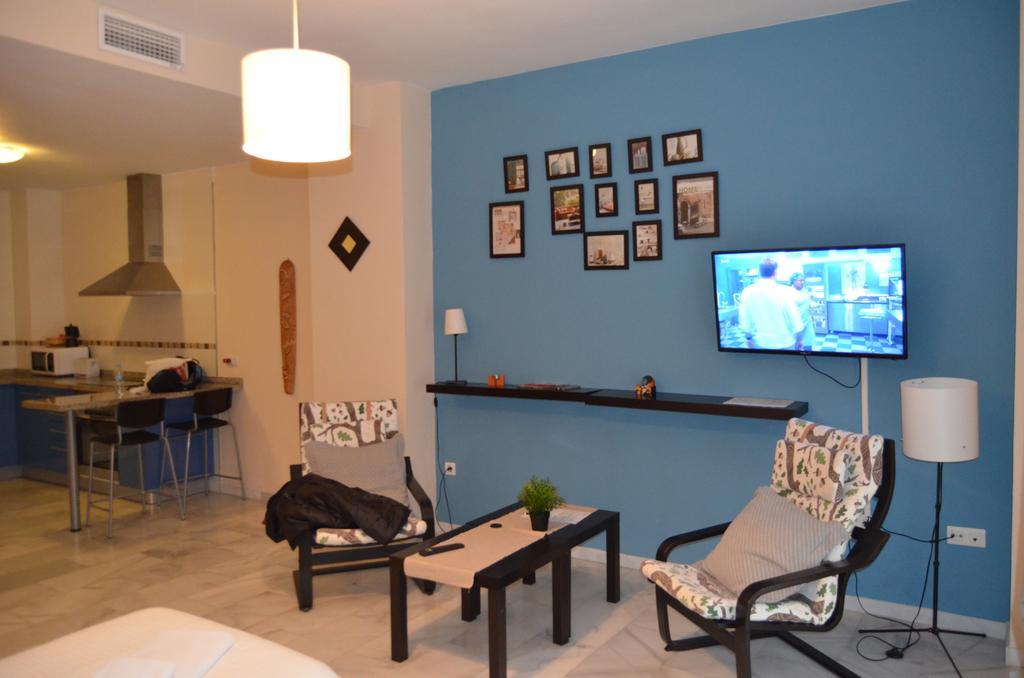 Apartamentos Canasteros Málaga Extérieur photo